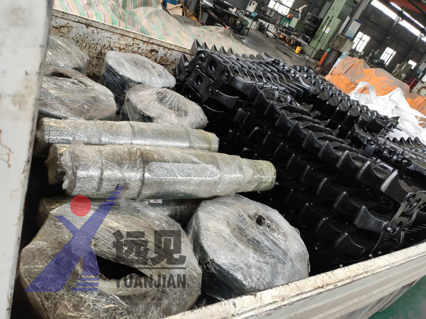 客戶(hù)訂購(gòu)的一批鏈輪組件、刮板發(fā)貨